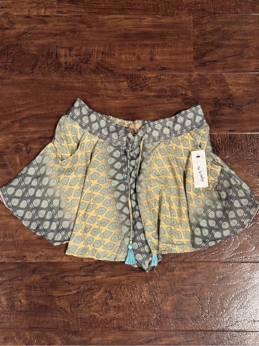 NWT The Nu Vintage Bohemian Geometric Pint Pull On Shorts Size Small